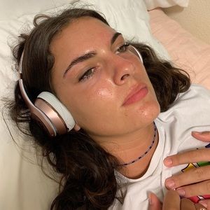 Meet your Posher, Charlotte